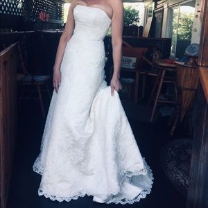 COPY - MAGGIE SOTTERO A LINE SLEEVELESS WEDDING GOWN 10